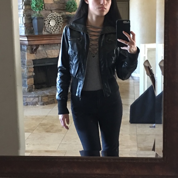 Sexy Lace-Up Sleeveless Bodysuit - Picture 7 of 8